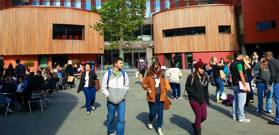 英国剑桥安格利亚鲁斯金大学