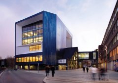 英国白金汉郡新大学